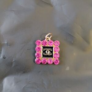 Chanel Pink Crystal Zipper Pull